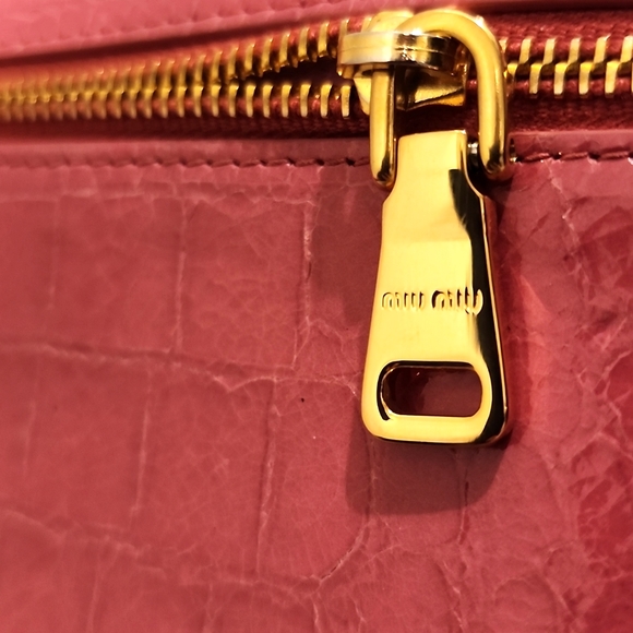 Miu Miu Wallet with Chain - Picture 9 of 12